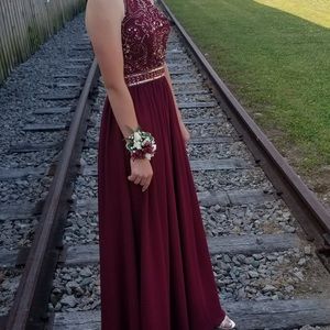 Bee Darlin Burgundy formal Dress